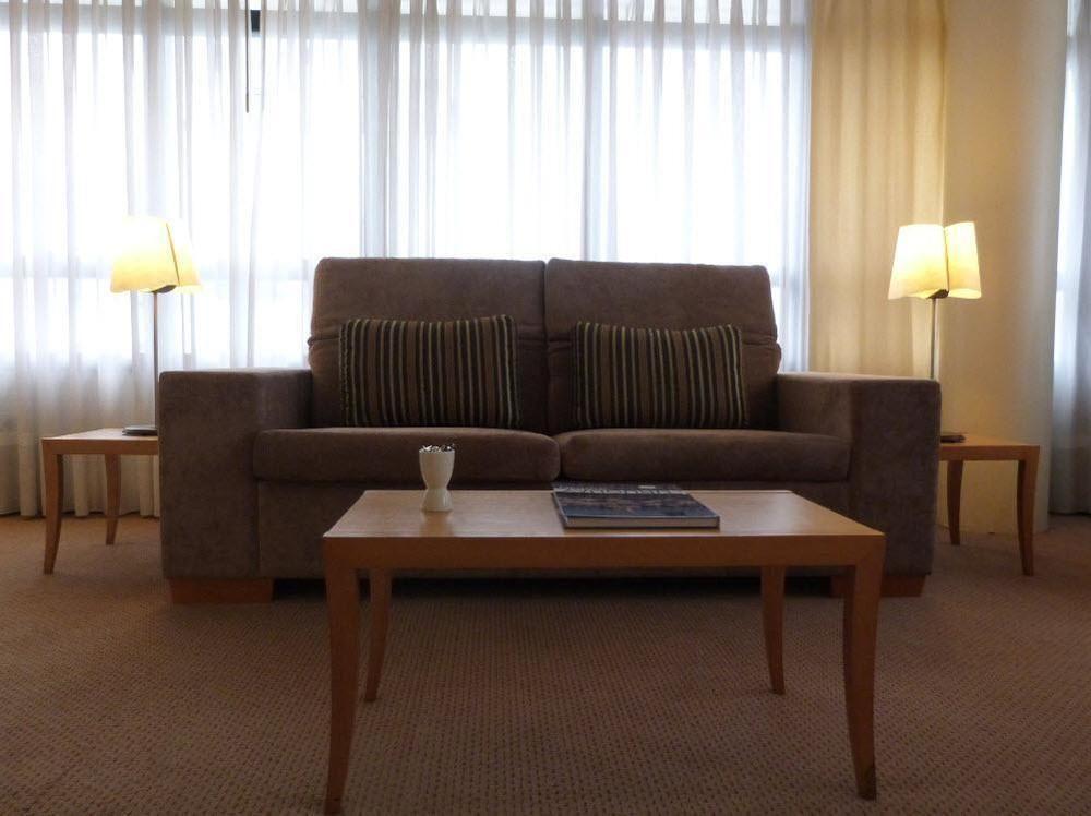 Tryp Montevideo Hotel Экстерьер фото